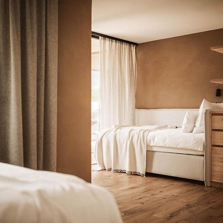 Milla Apartments Μπρεσανόνε Εξωτερικό φωτογραφία