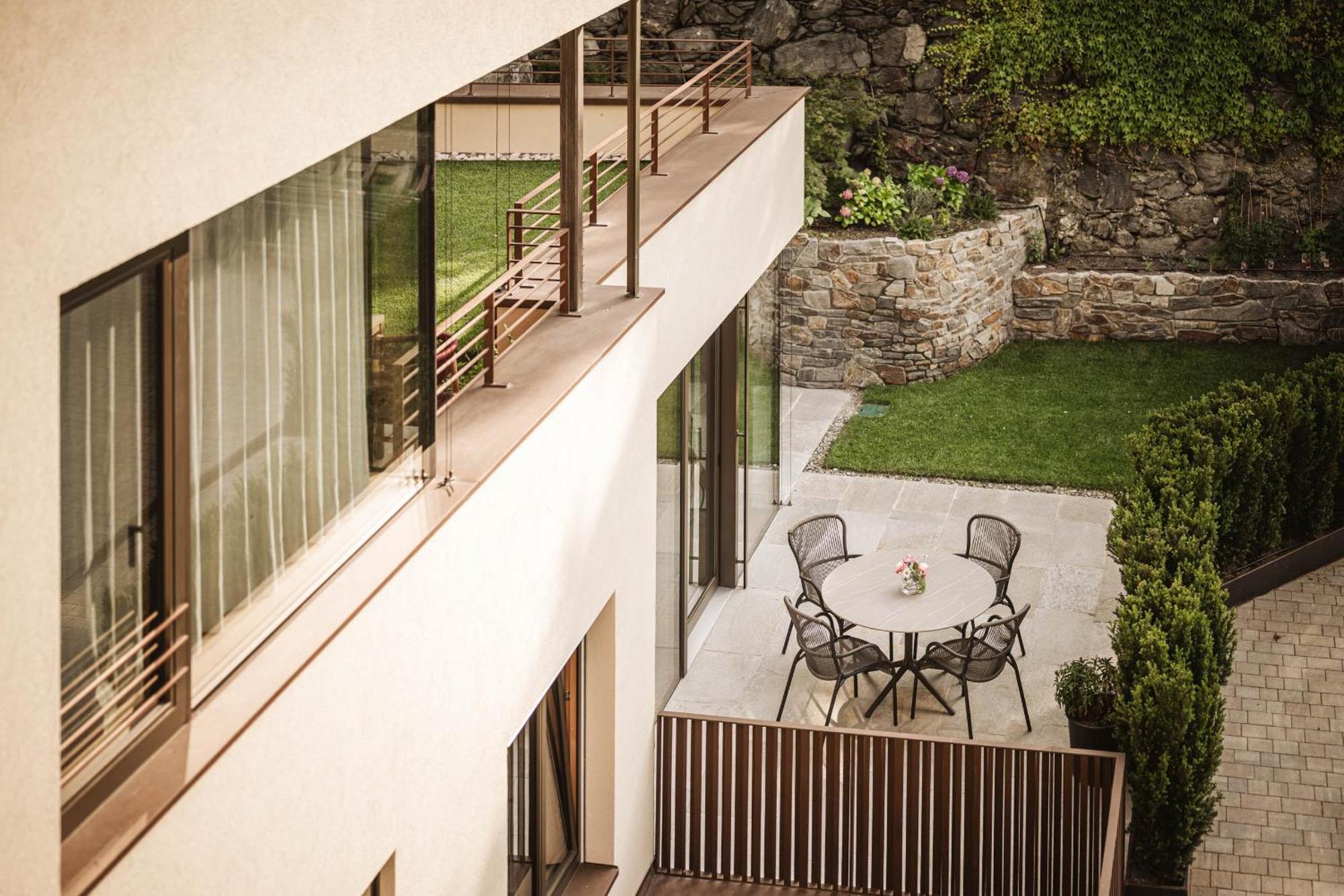 Milla Apartments Μπρεσανόνε Εξωτερικό φωτογραφία