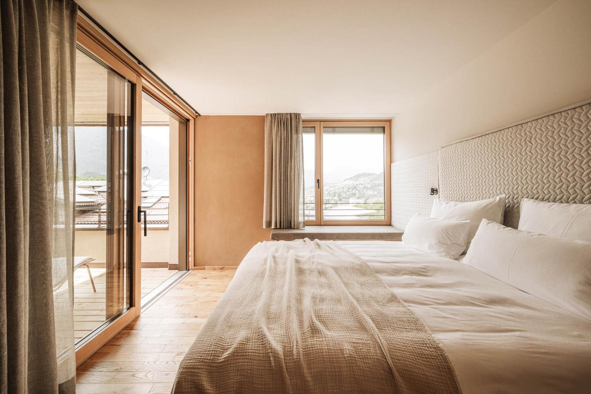 Milla Apartments Μπρεσανόνε Εξωτερικό φωτογραφία